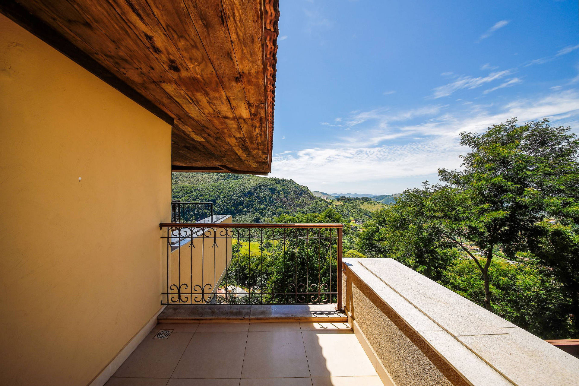 Novo Horizonte: Casa com 5 suítes, privacidade e muito lazer, foto 37