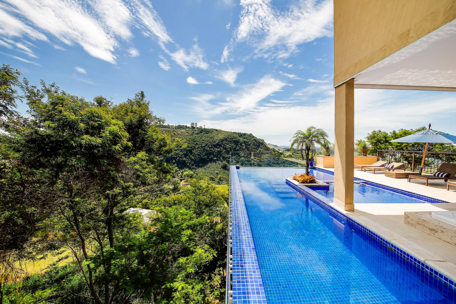 Novo Horizonte: Casa com 5 suítes, privacidade e muito lazer, foto 24