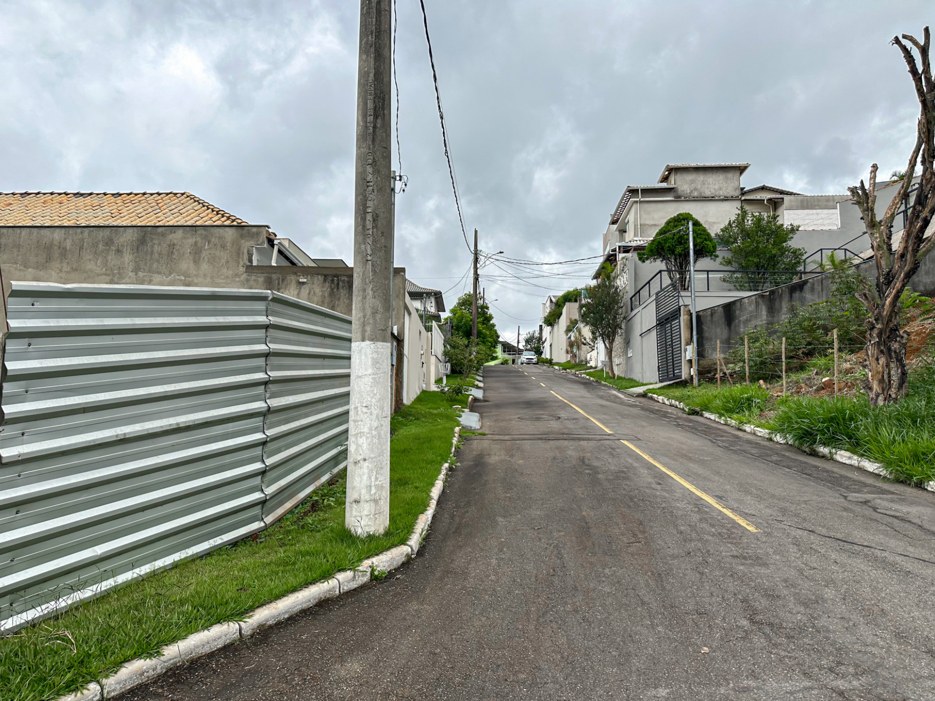 Lote em condomínio, perto da UFJF. 378m²., foto 4