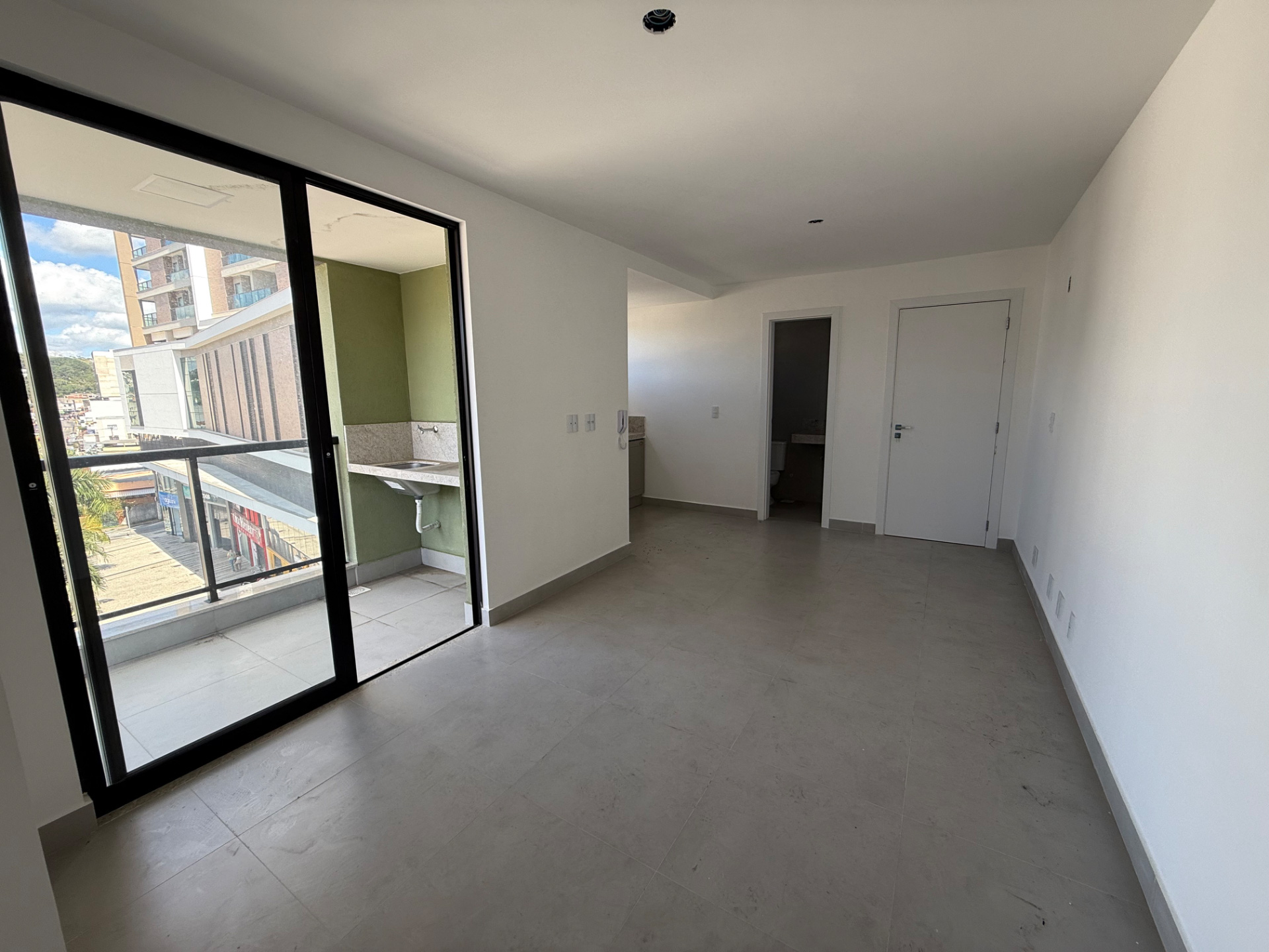Studio compacto na avenida principal, São Pedro., foto 2