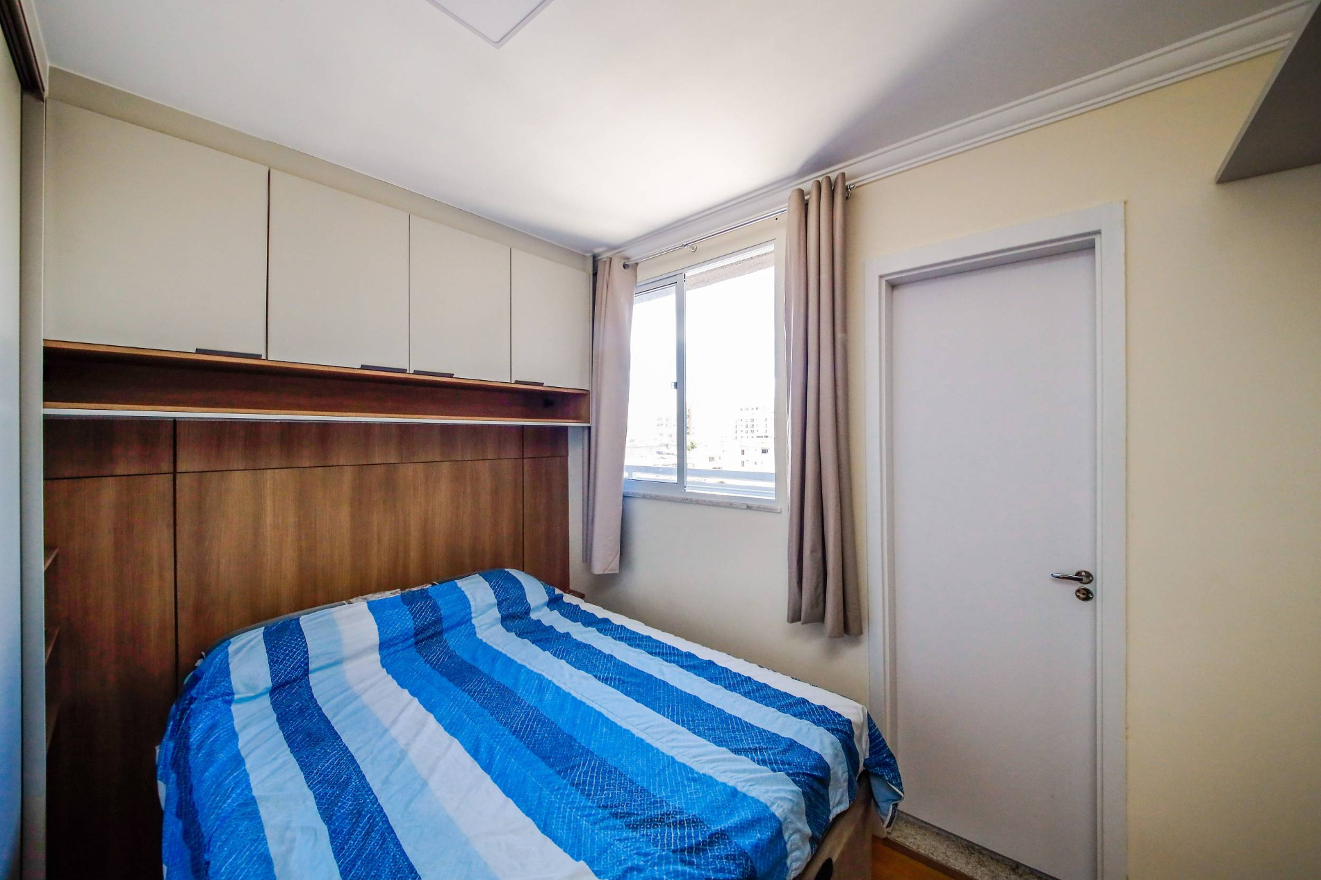 Varanda espaçosa, 2 quartos, Cascatinha., foto 8