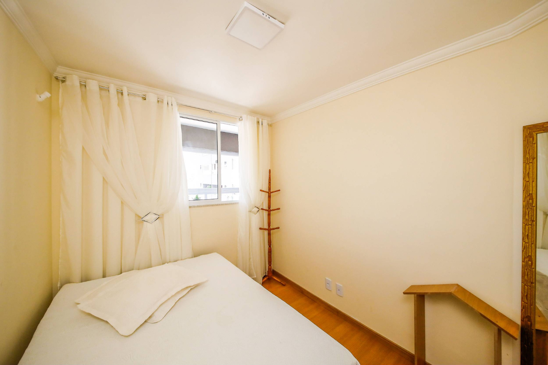 Varanda espaçosa, 2 quartos, Cascatinha., foto 6