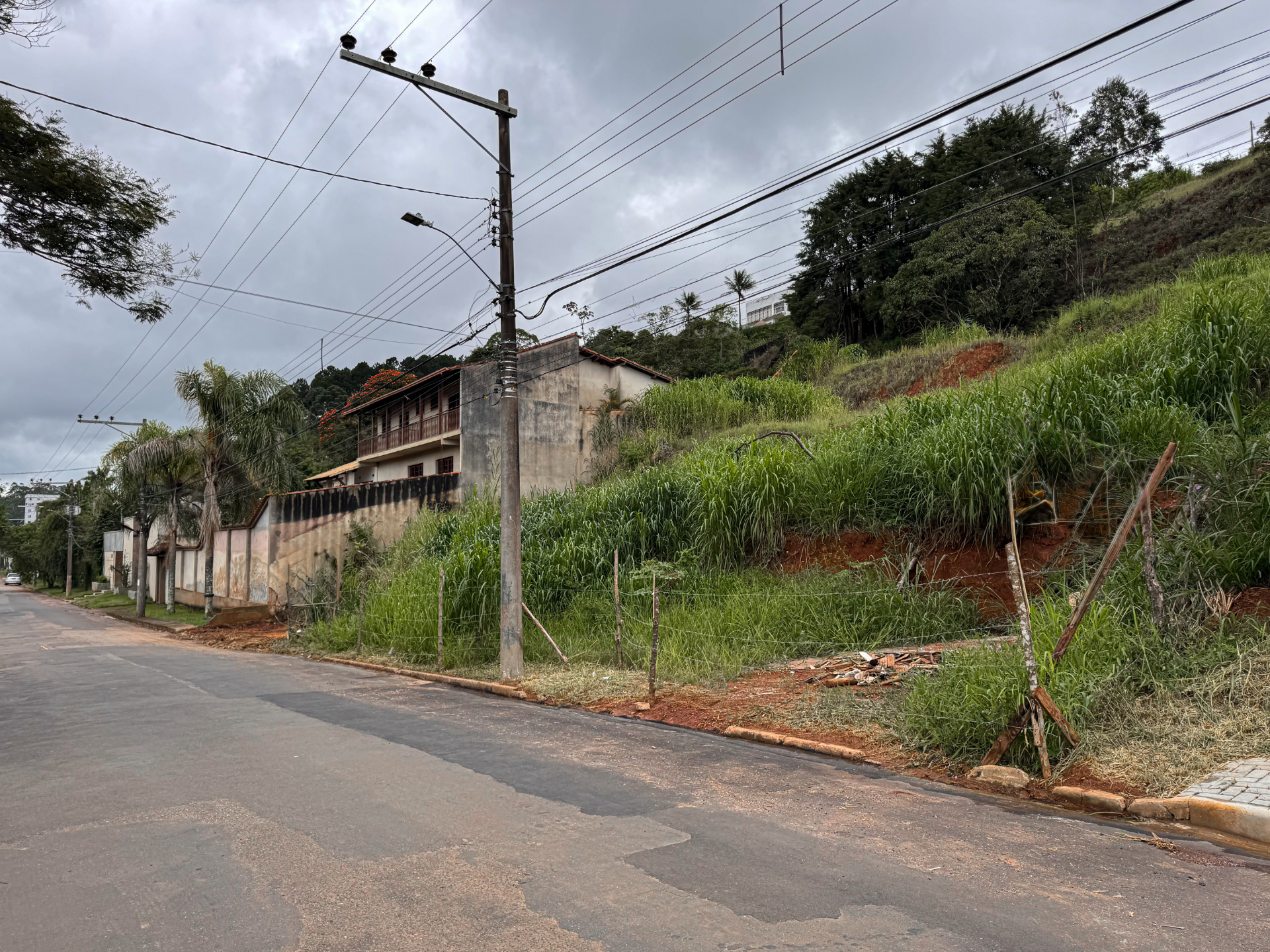 Terreno no Parque Jardim da Serra, 1033m²., foto 3
