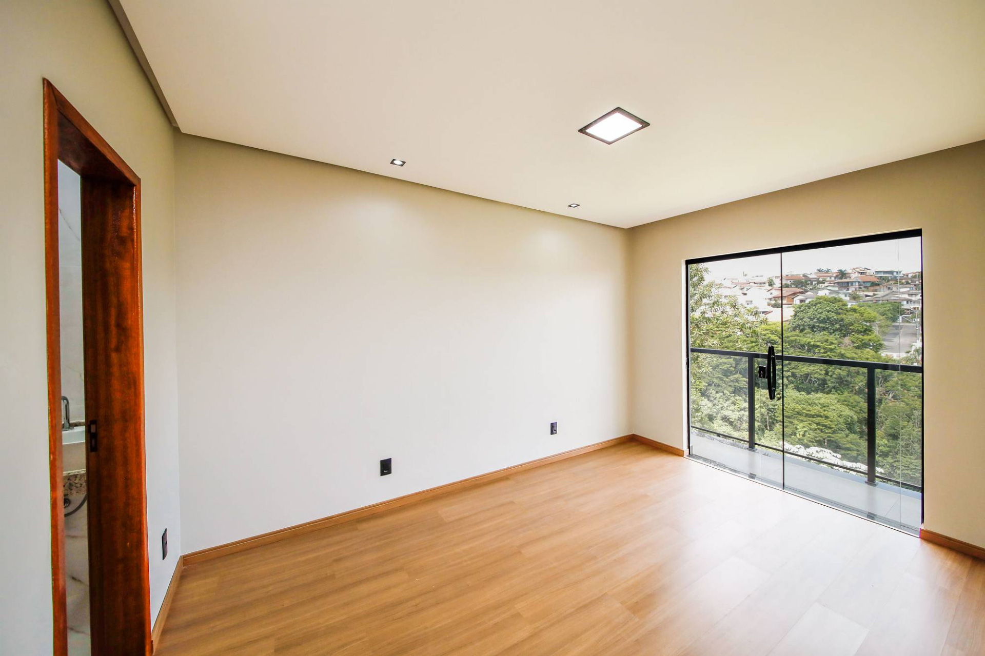 Casa nova no São Pedro com quintal. 187m²., foto 8