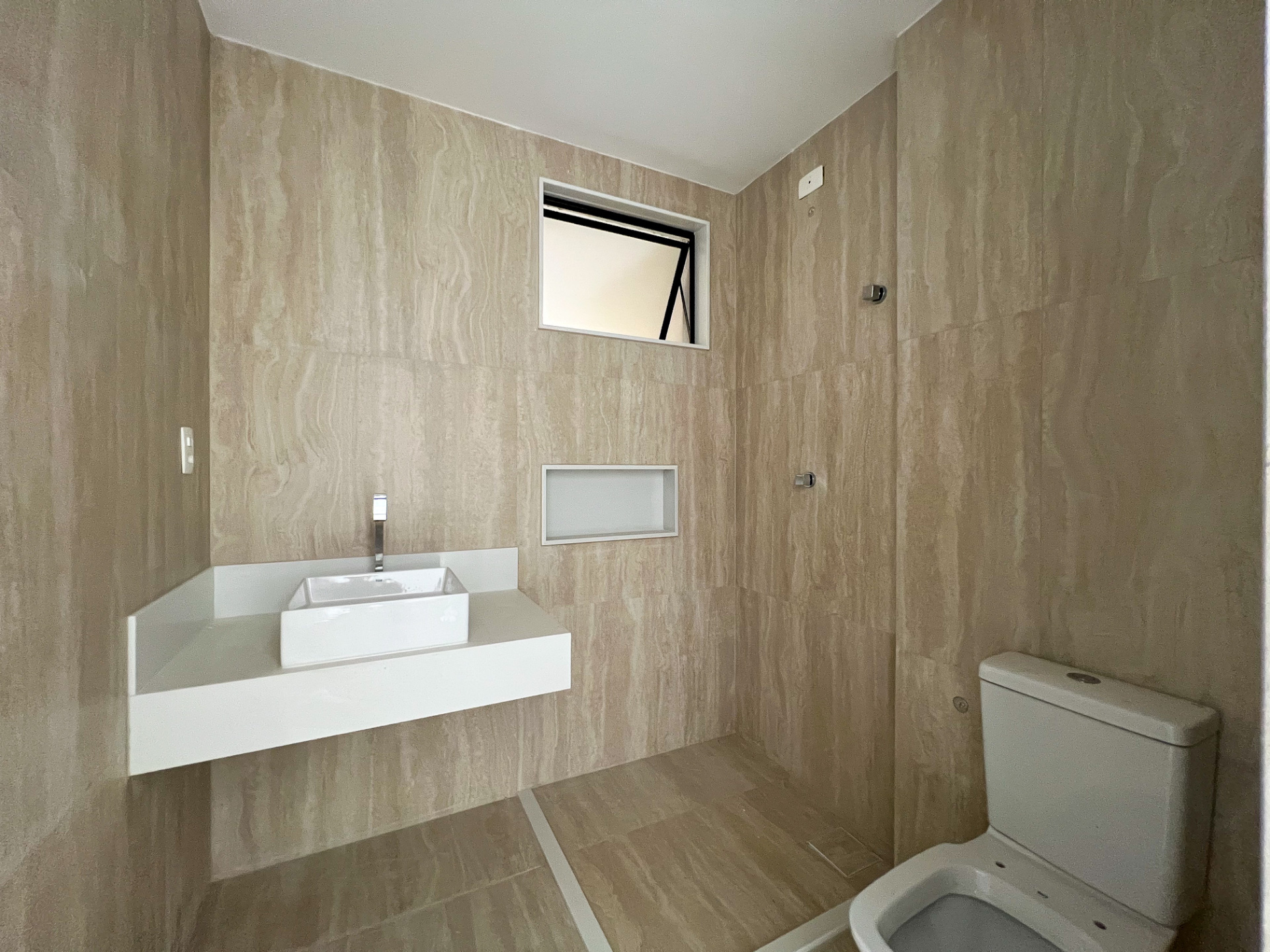 Bom Pastor: 116 m², 3 quartos, 2 suítes. Vista livre., foto 10