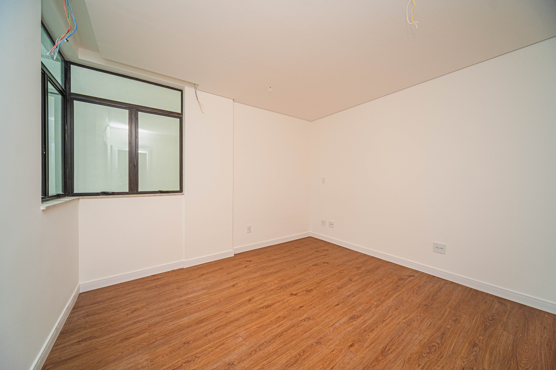 4 suítes e 3 vagas no Bom Pastor. 220m² de conforto., foto 11