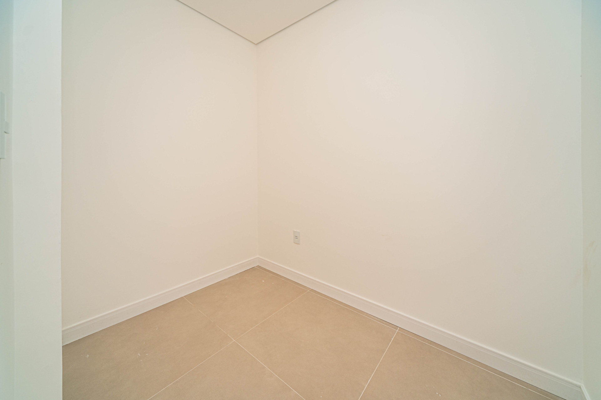 4 suítes e 3 vagas no Bom Pastor. 220m² de conforto., foto 9