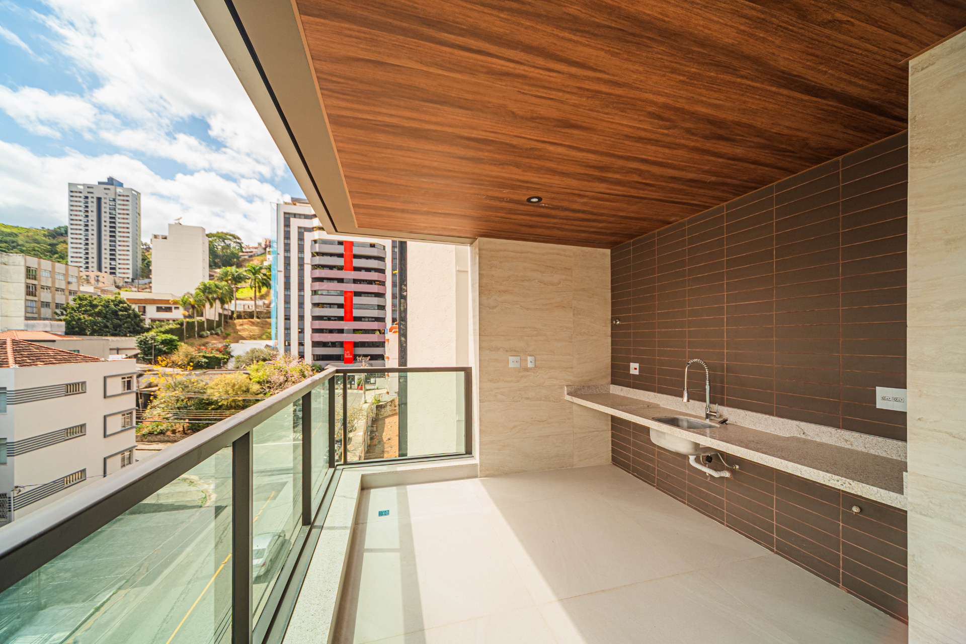 4 suítes e 3 vagas no Bom Pastor. 220m² de conforto., foto 5