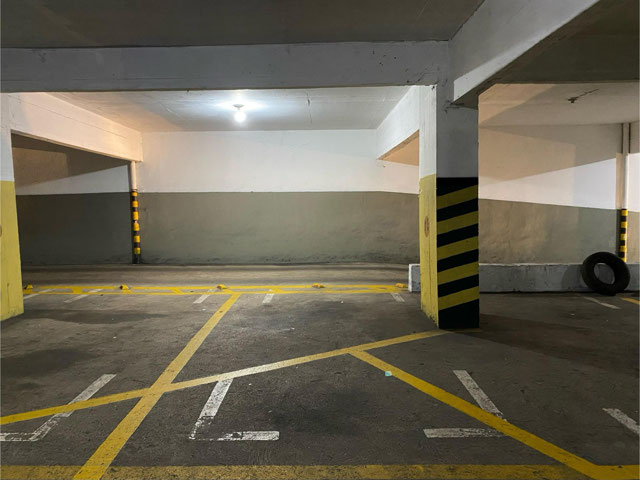 Vaga no Centro, fácil acesso.