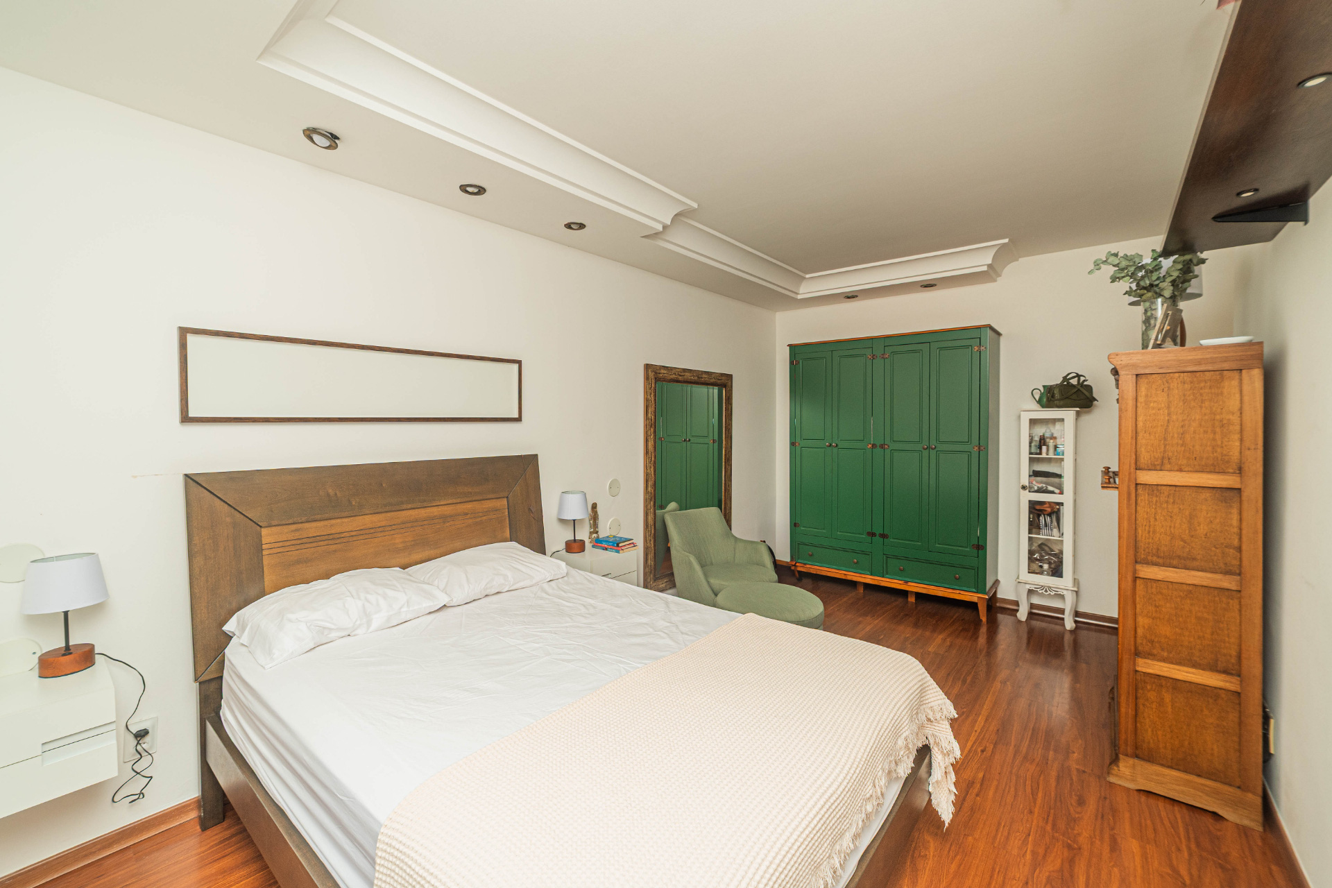 Centro: 320m², 4 quartos, 2 vagas. Espaço de sobra., foto 10