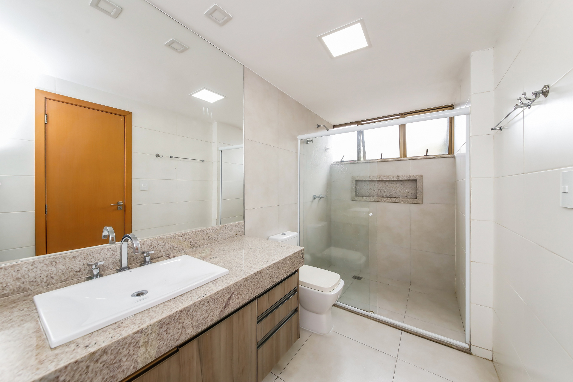 Cascatinha: Garden com 3 suítes, piscina e área gourmet., foto 16