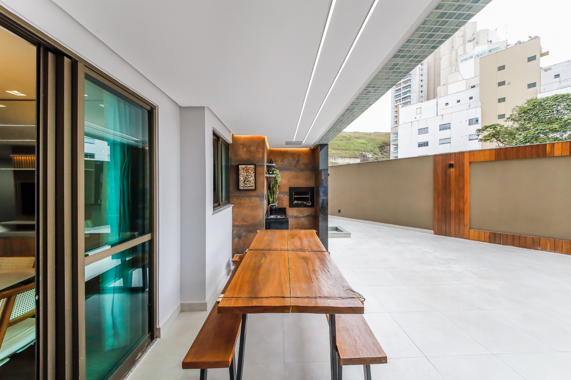 Cascatinha: Garden com 3 suítes, piscina e área gourmet., foto 6