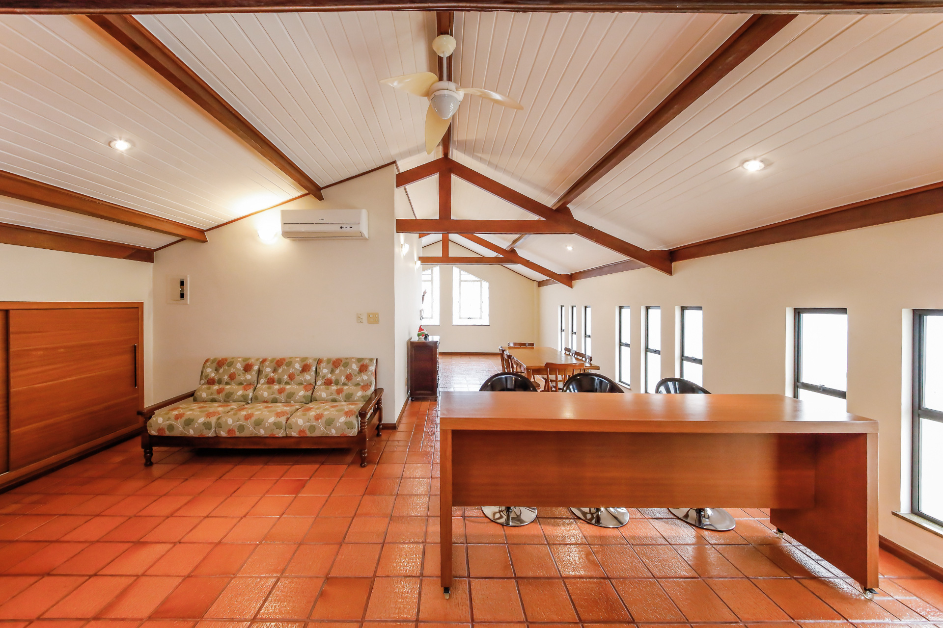 Casa com projeto assinado, 326m². No São Mateus., foto 23