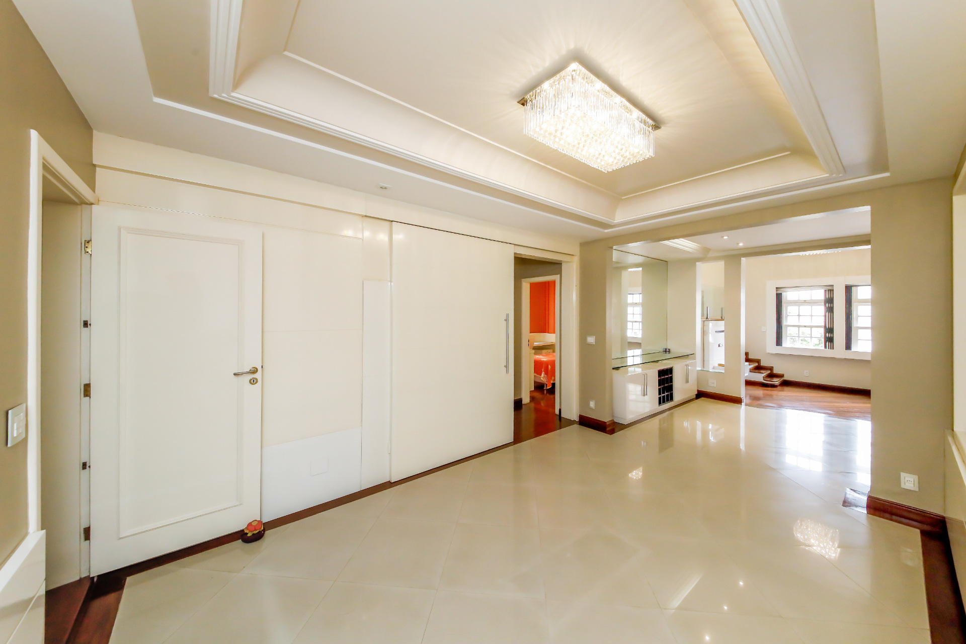 Casa com projeto assinado, 326m². No São Mateus., foto 5
