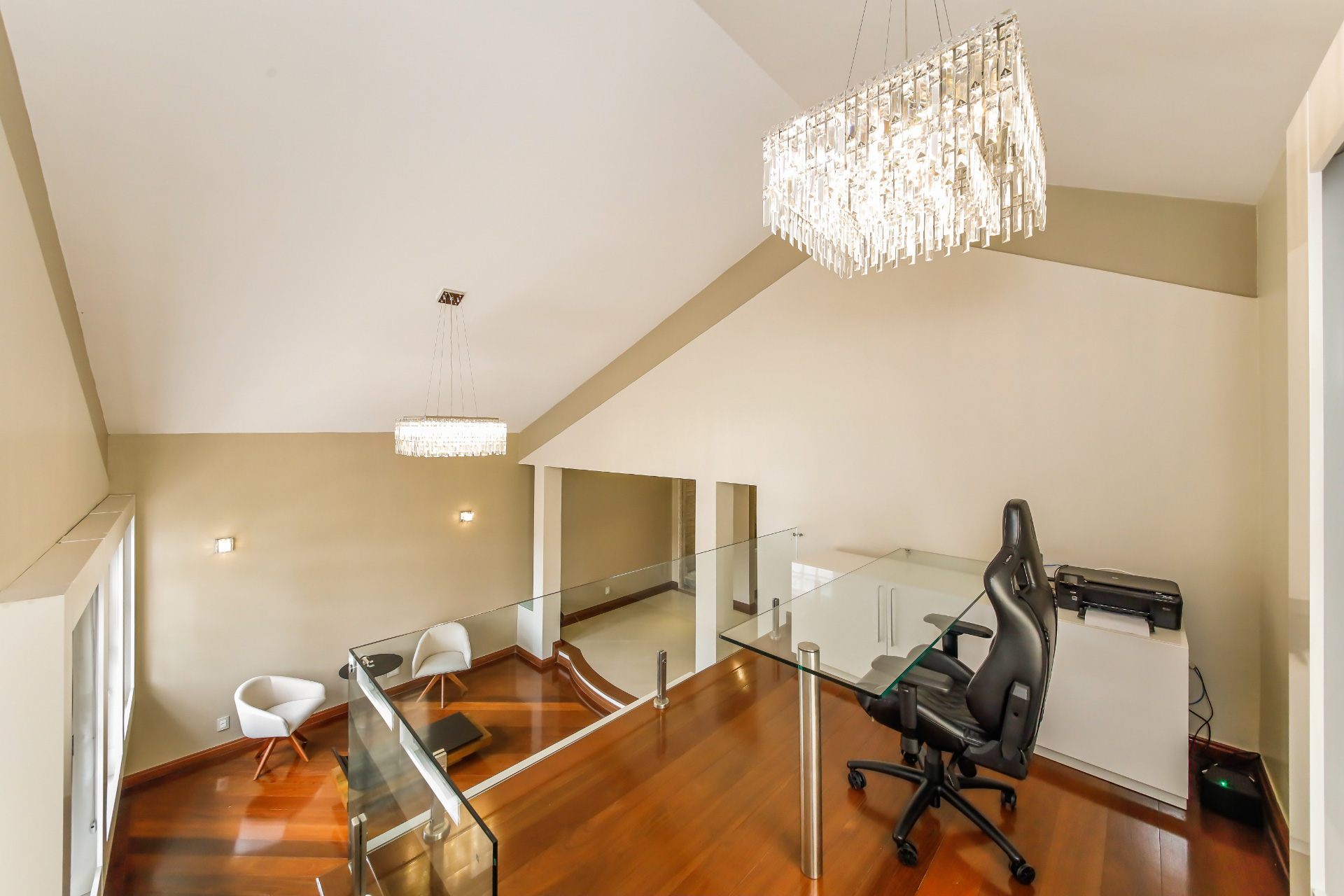 Casa com projeto assinado, 326m². No São Mateus., foto 3