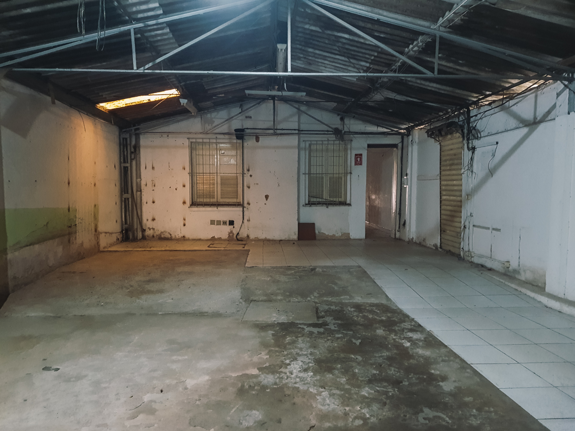 Loja no Centro, 208m², amplo espaço, foto 5