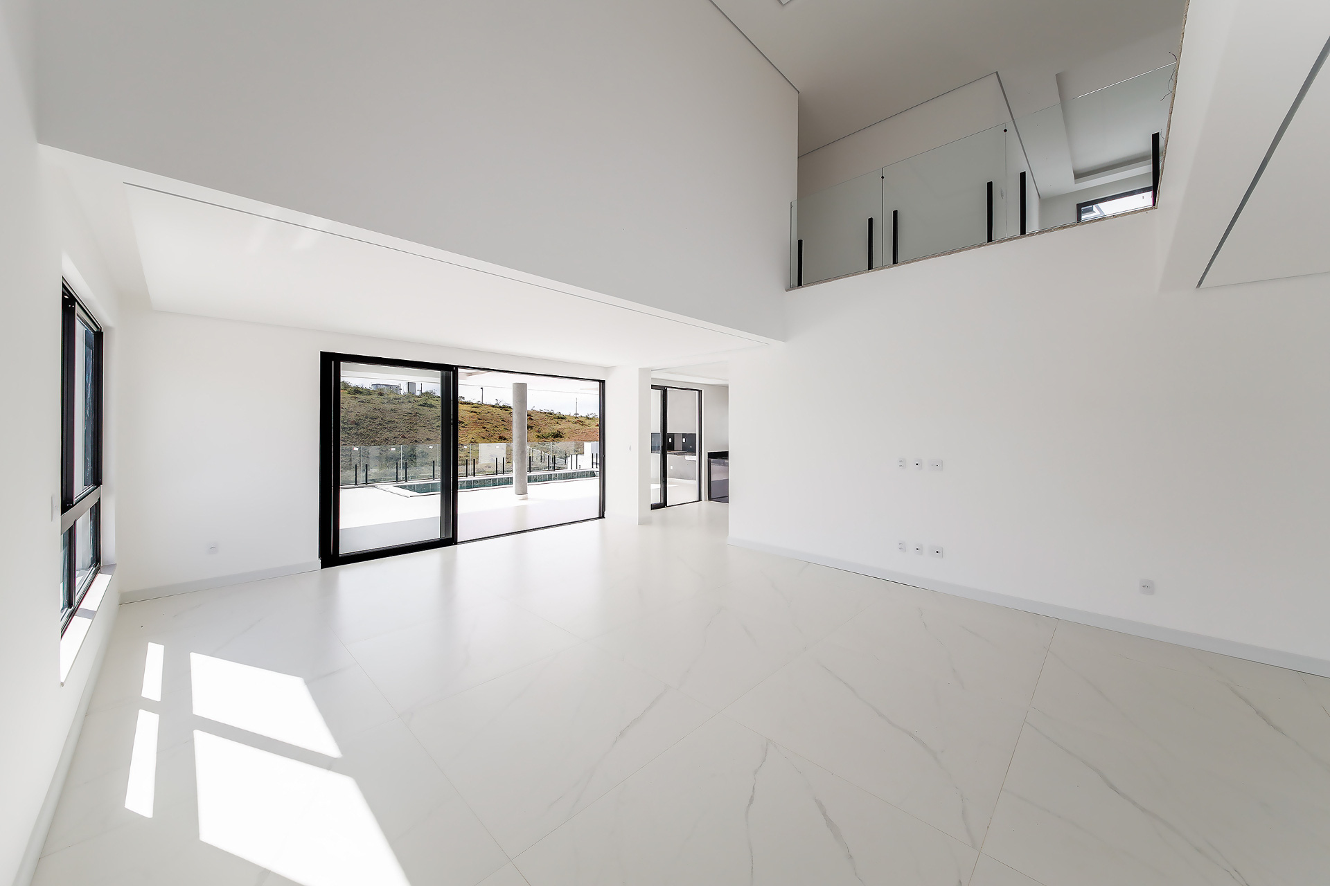 Casa no Alphaville. São Pedro. 4 suítes e 3 vagas., foto 6