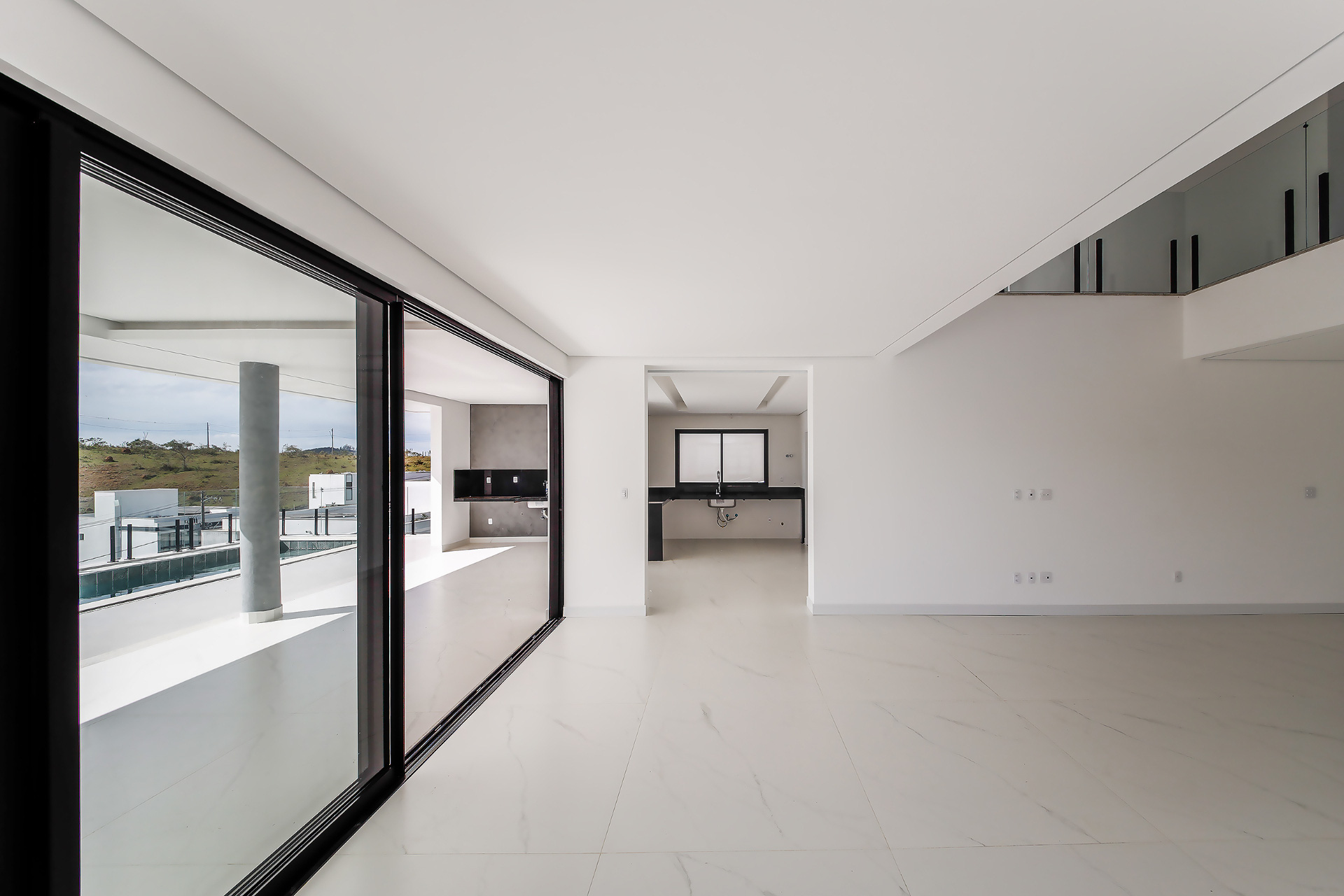 Casa no Alphaville. São Pedro. 4 suítes e 3 vagas., foto 8