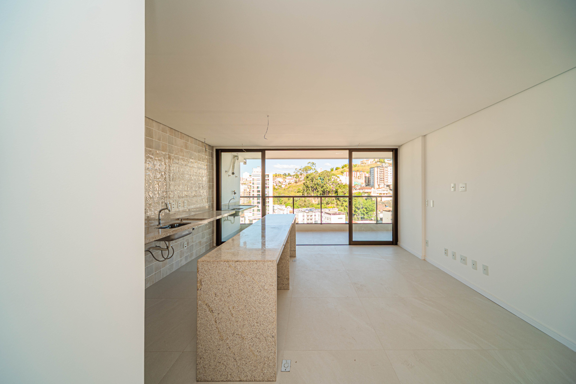 Varanda ampla no São Mateus. Ótimo 3 quartos., foto 3