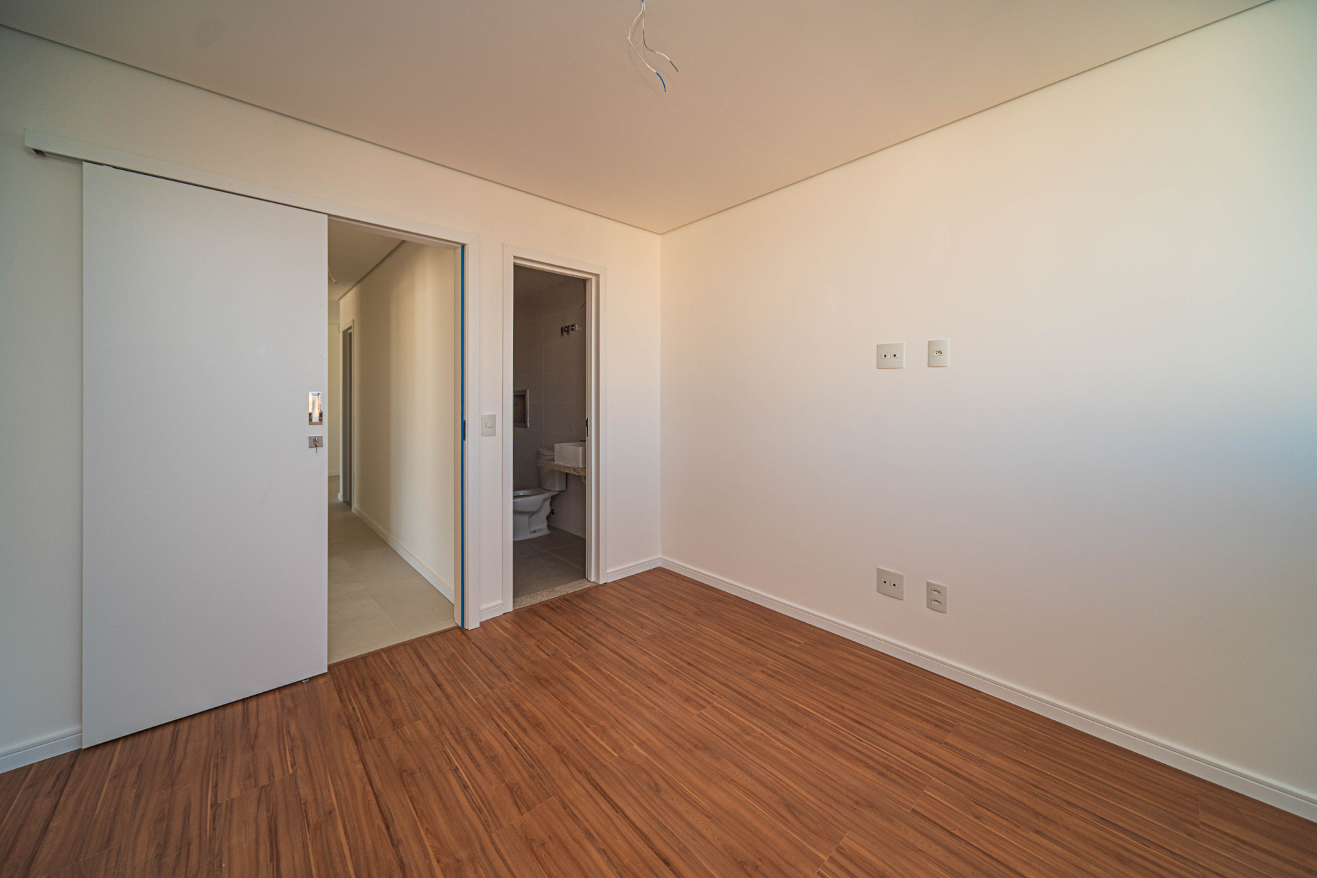 São Mateus. Amplo 3 quartos, 117m² com 2 vagas., foto 10