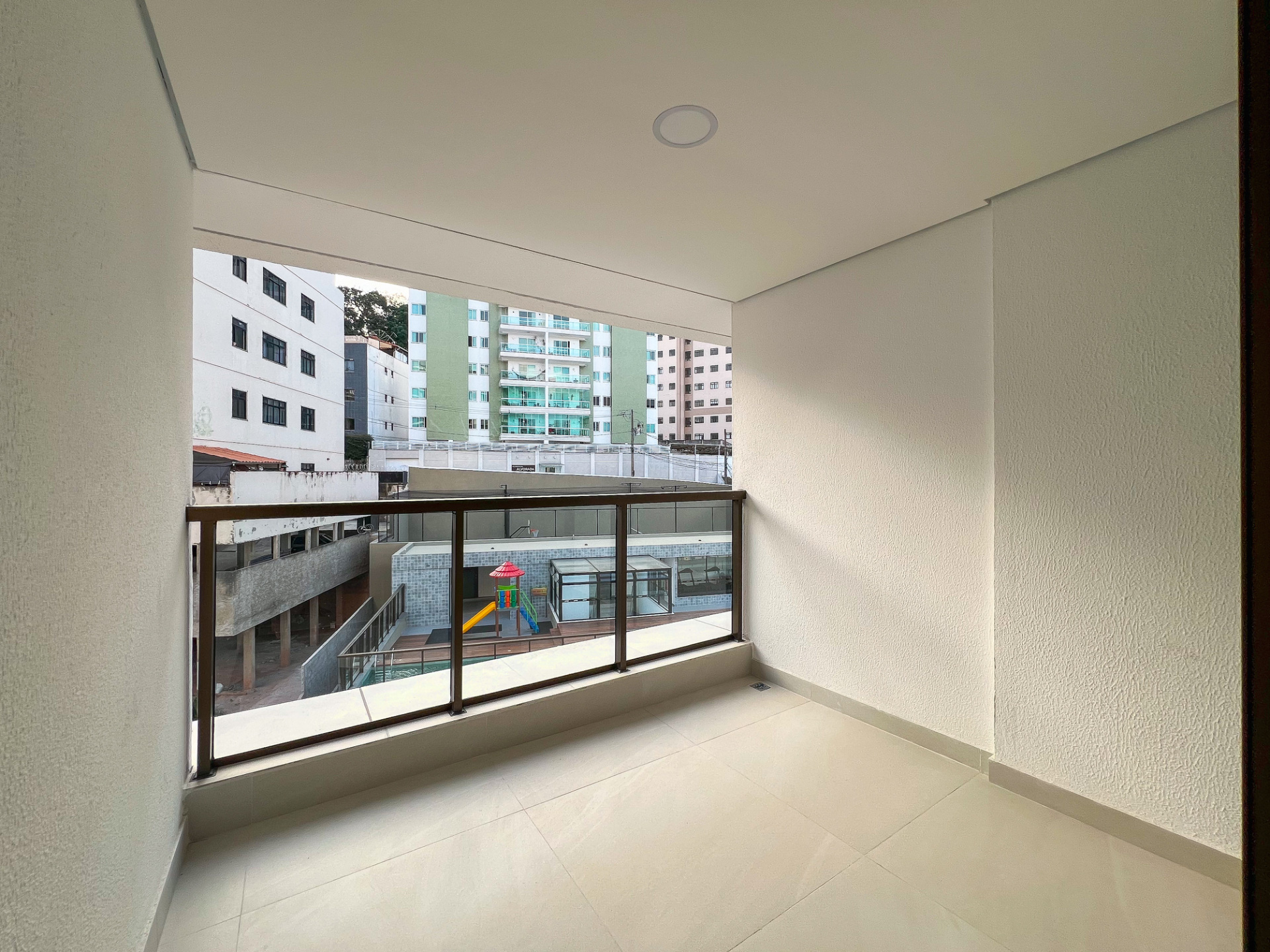 São Mateus: 2 quartos, ótima localização. Vista livre., foto 4
