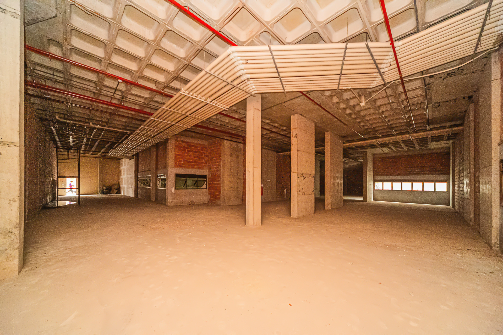 Loja ampla no Granbery. 944m² e 6 vagas., foto 1