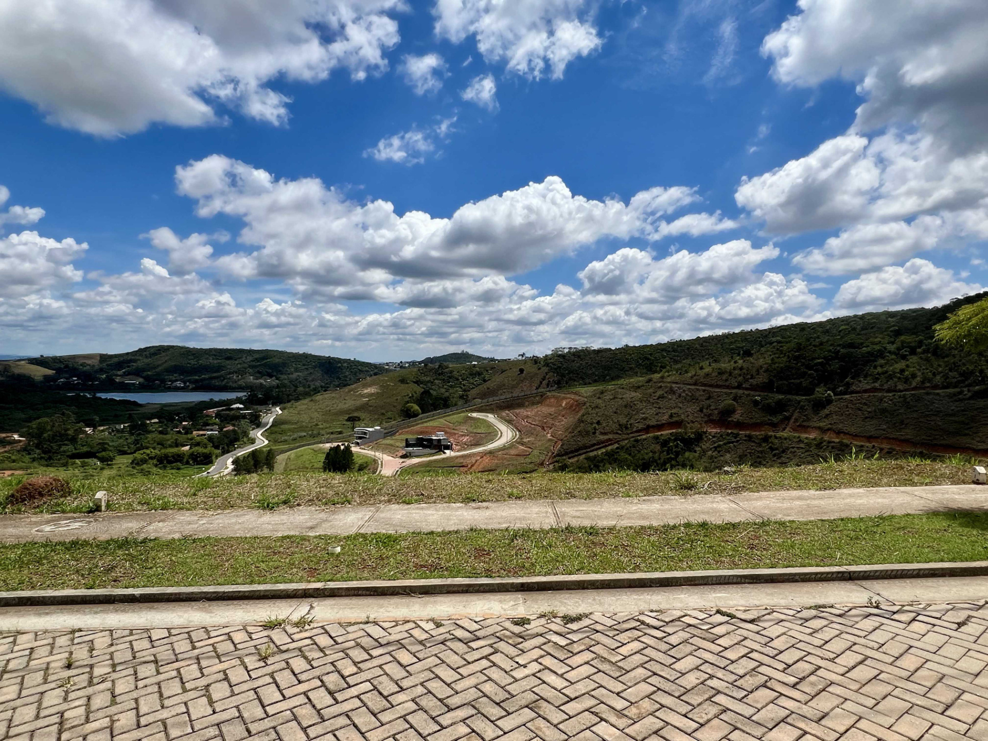 Terreno no Estrela do Lago com vista para a represa, foto 6