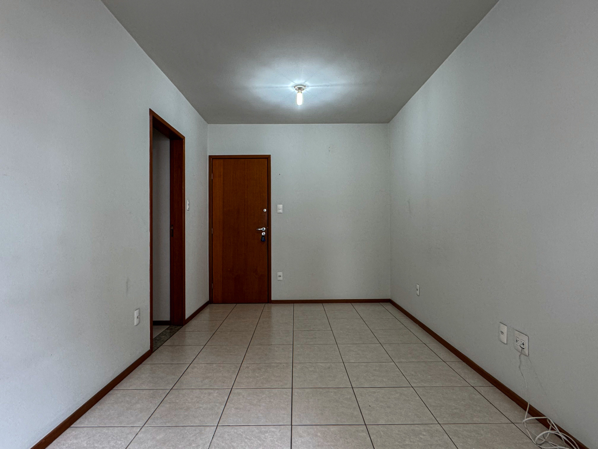 Centro: 2 quartos, vaga e praticidade., foto 2