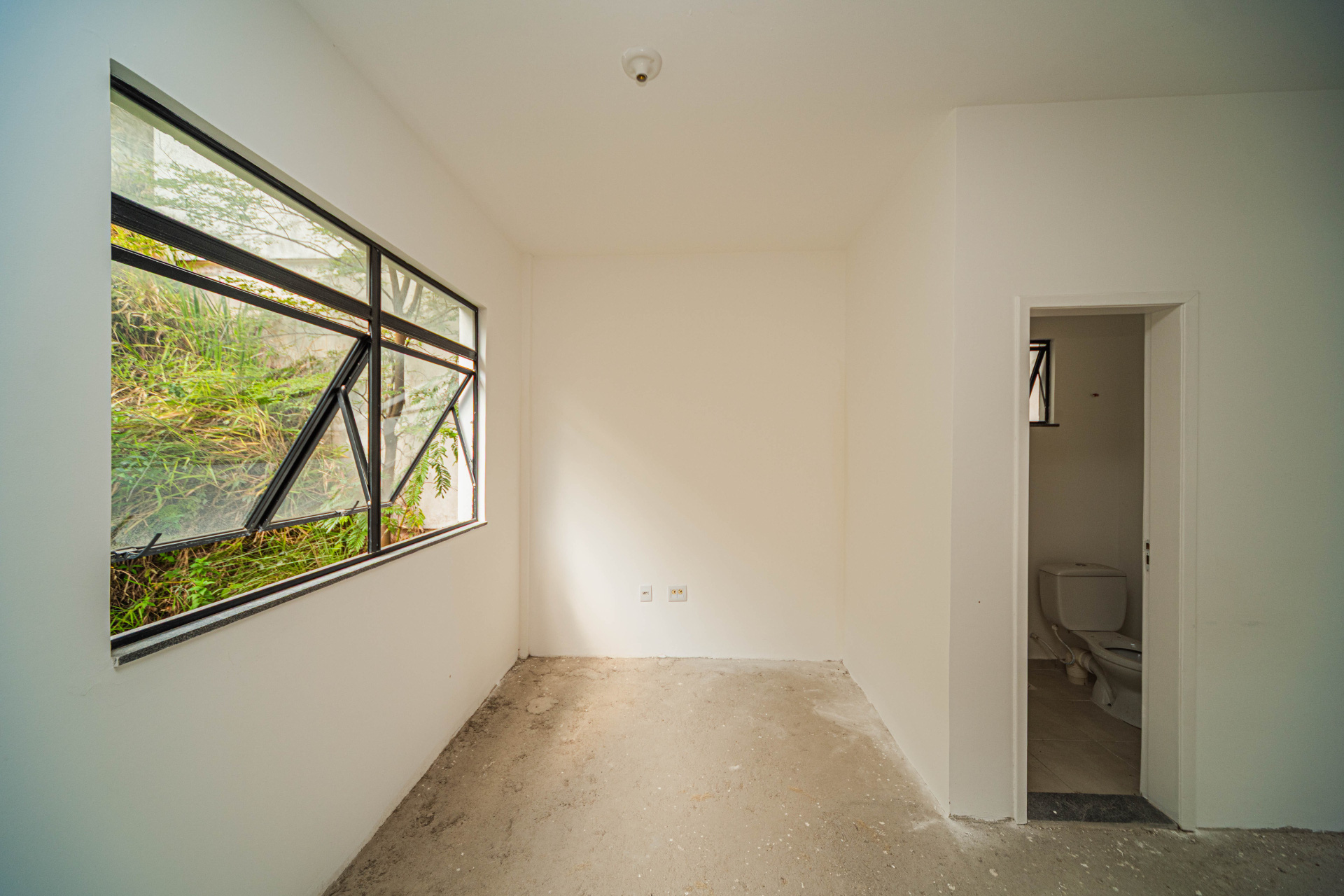 Estrela Sul: Sala com varanda, ampla., foto 2