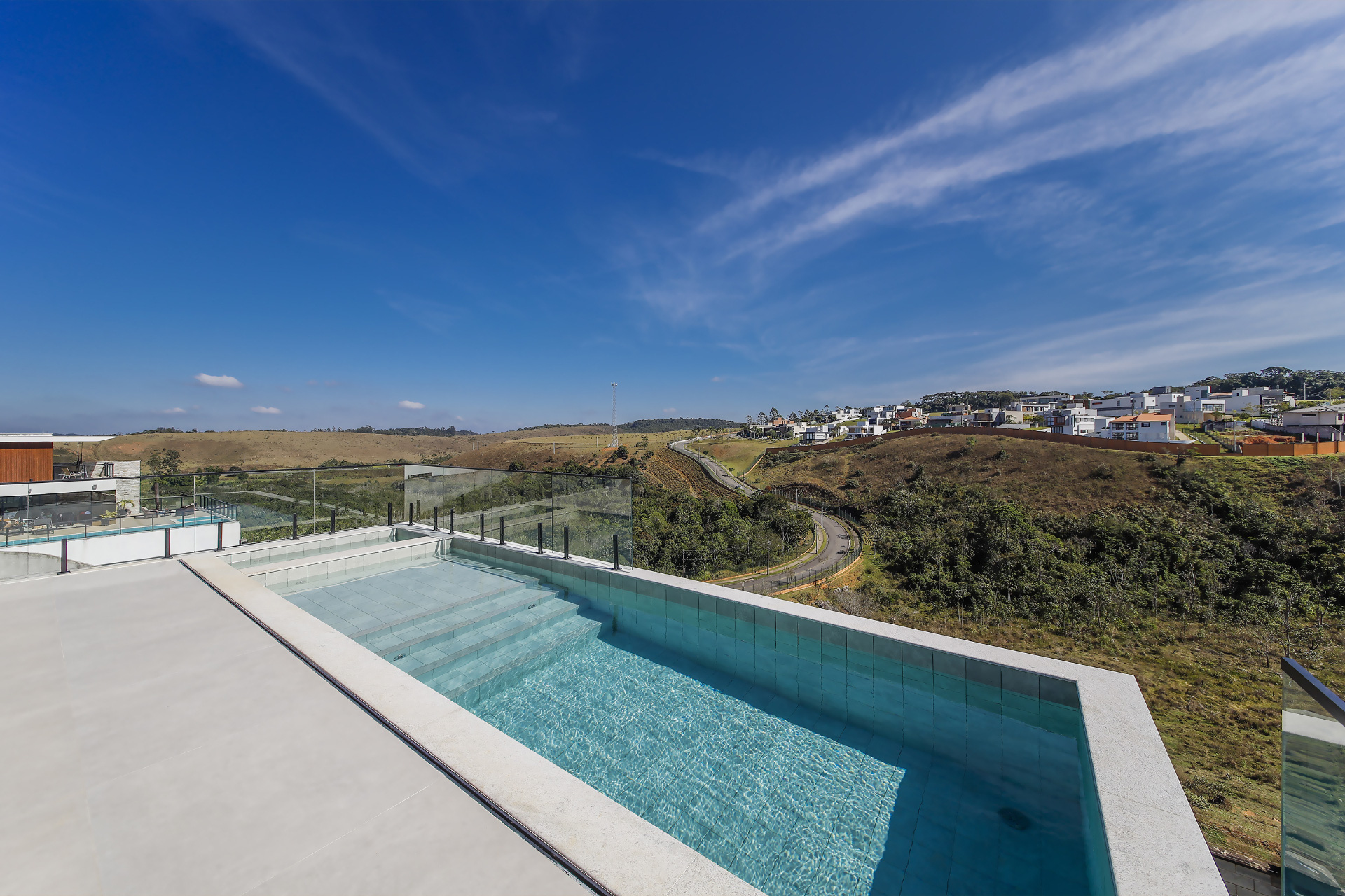 Casa no São Pedro. Muito lazer, 4 suítes, 650m² bem vividos., foto 11