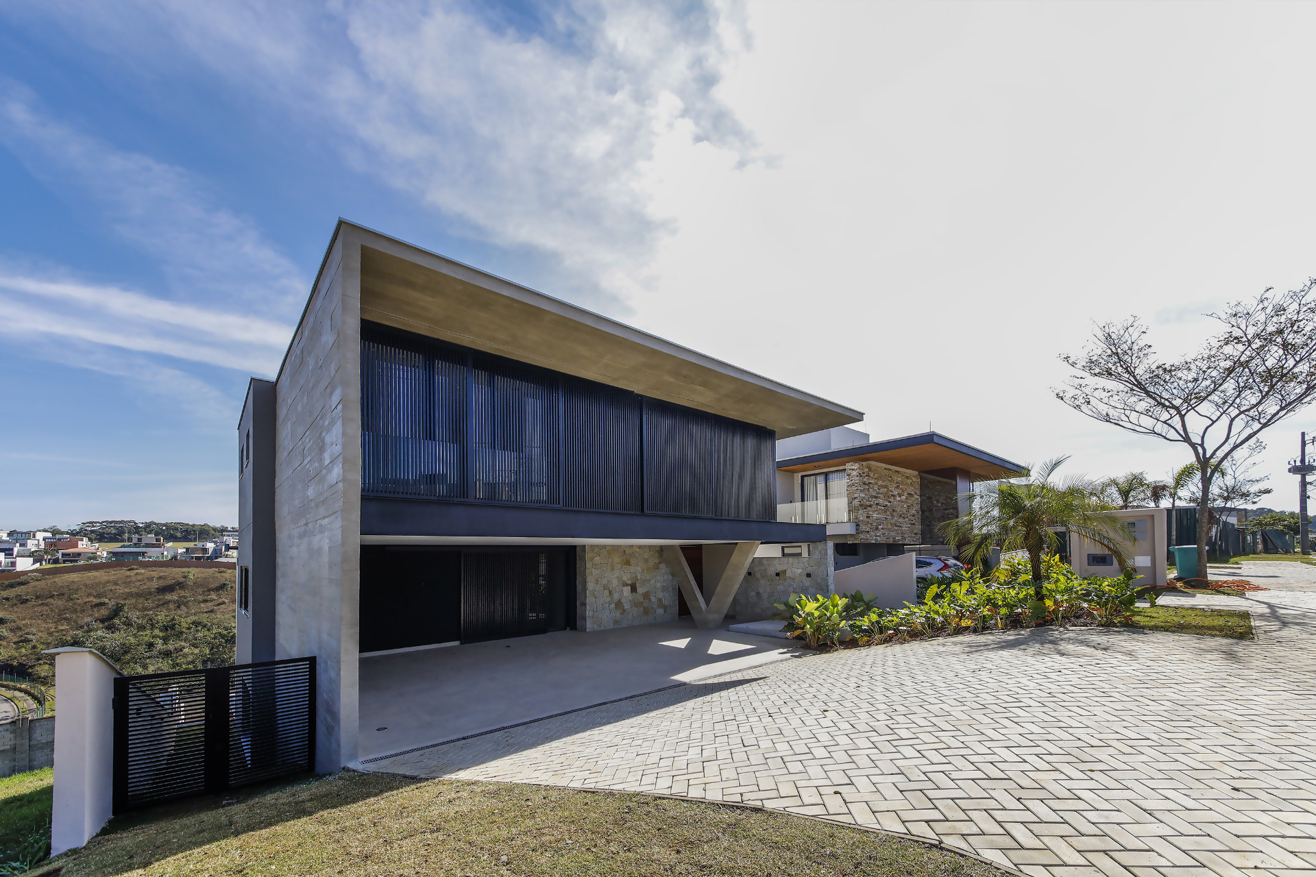 Casa no São Pedro. Muito lazer, 4 suítes, 650m² bem vividos., foto 4