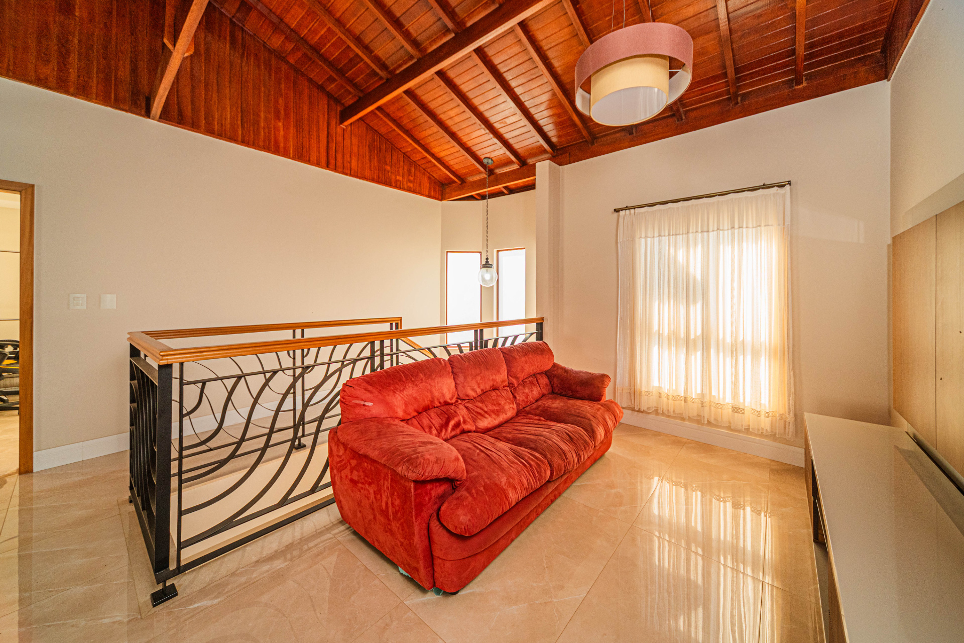 Alphaville: Conforto moderno e luz natural em 300m²., foto 17