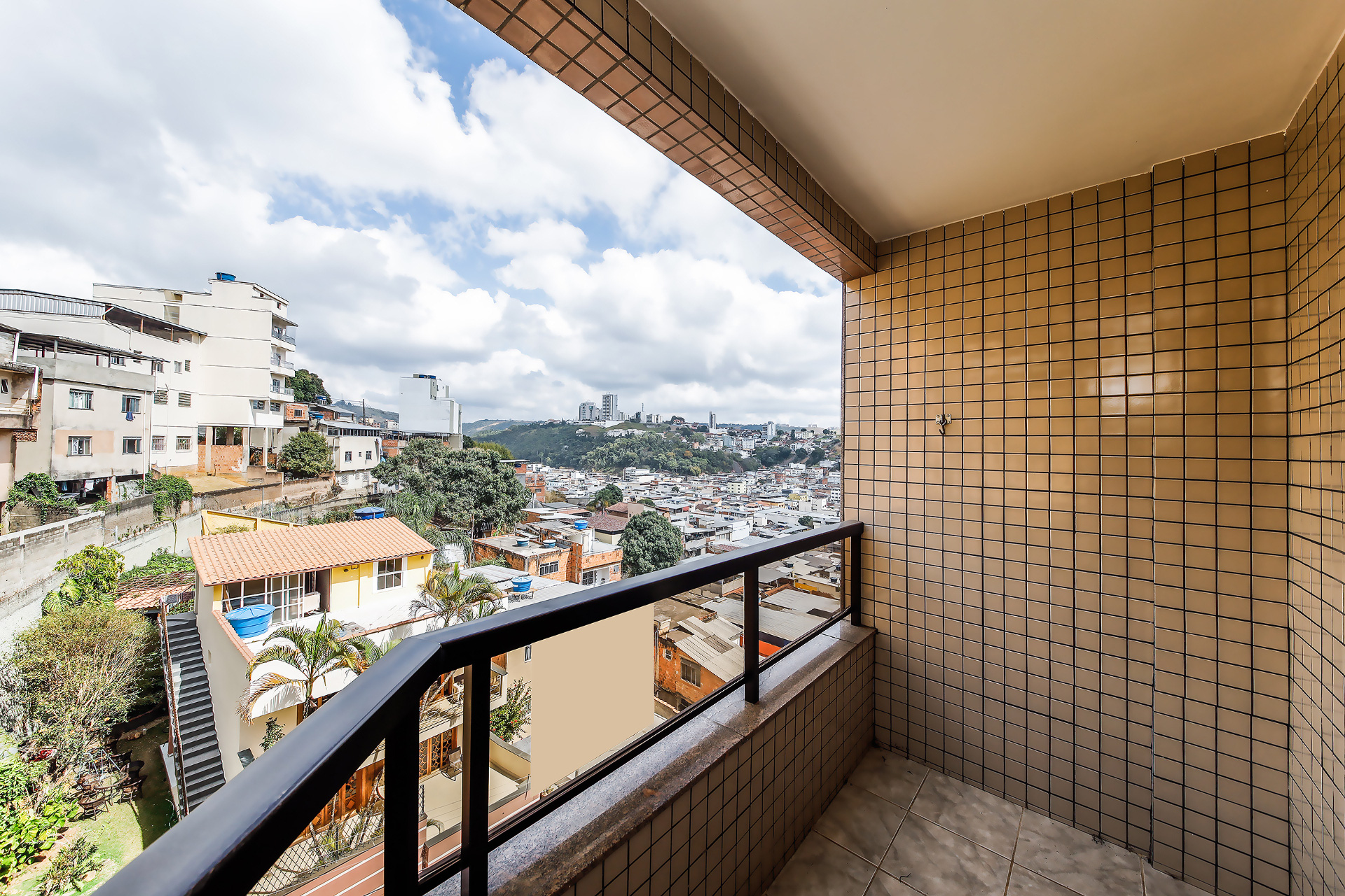 2 quartos, Boa Vista. Sol da manhã na principal avenida., foto 2
