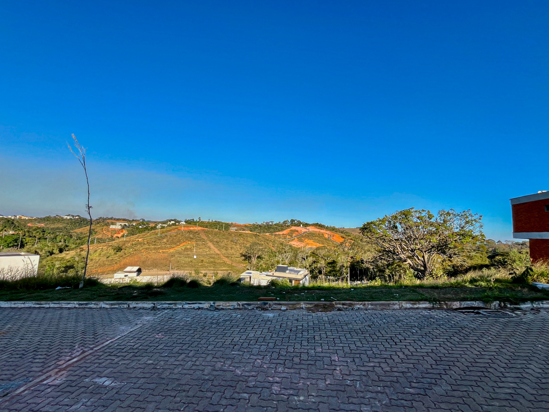 Salvaterra: Terreno de 437m² com vista. Espaço para construir., foto 2