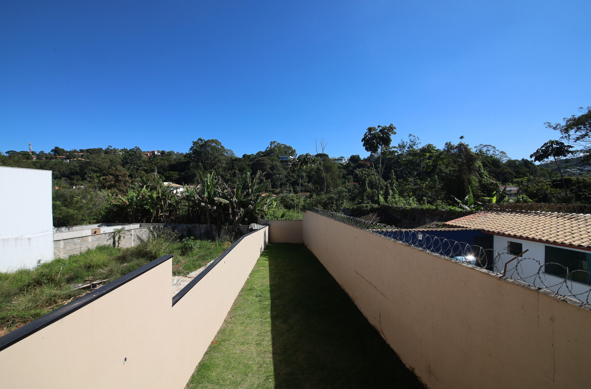 Quintal amplo e suíte com closet. Novo Horizonte., foto 33