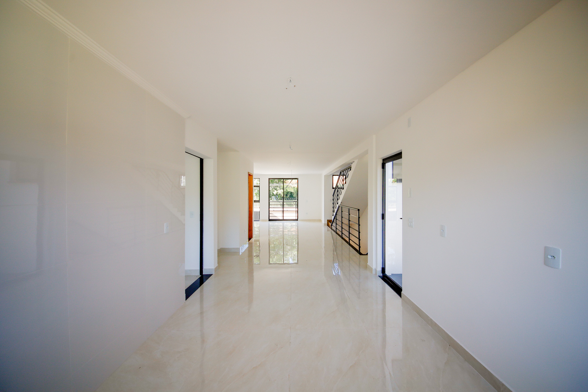 Quintal amplo e suíte com closet. Novo Horizonte., foto 6