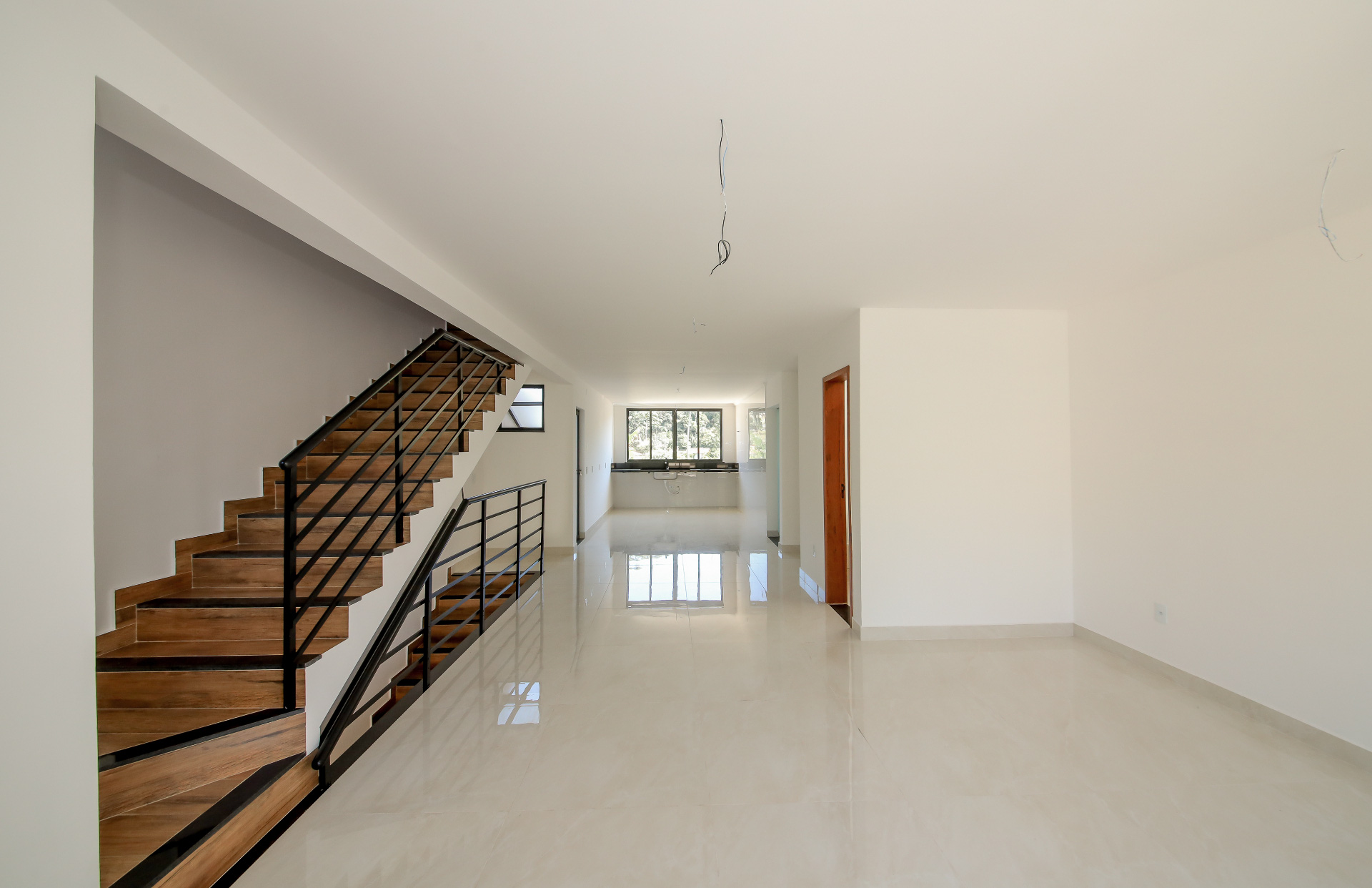 Quintal amplo e suíte com closet. Novo Horizonte., foto 4