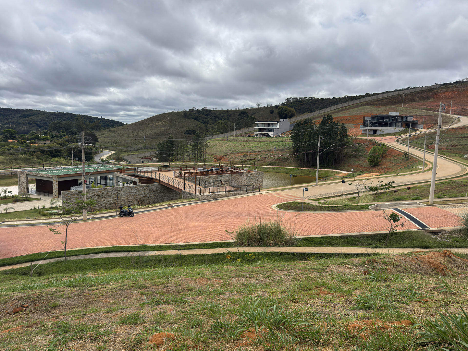 Terreno de esquina, 532m². Estrela do Lago., foto 4