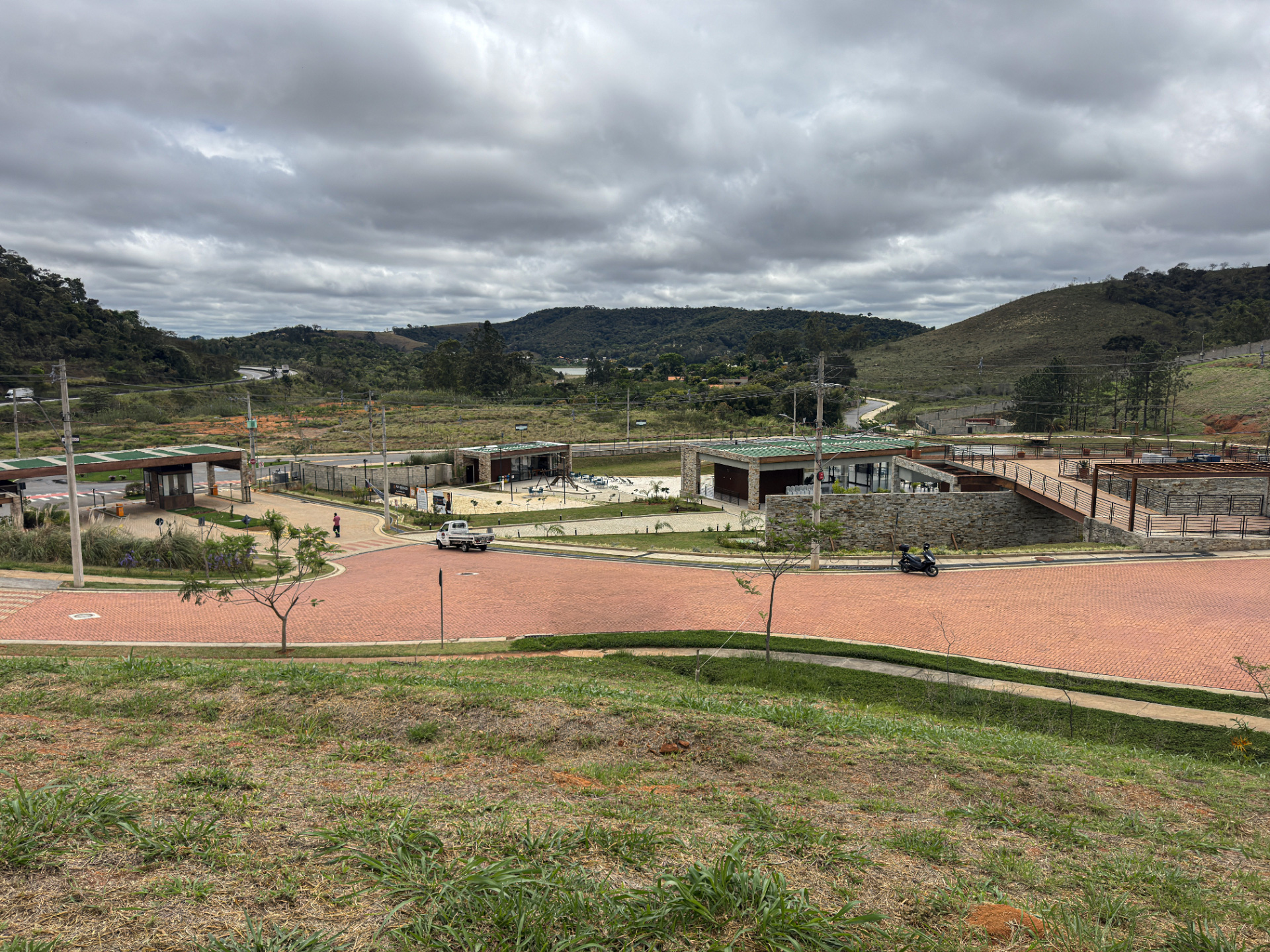 Terreno de esquina, 532m². Estrela do Lago., foto 3