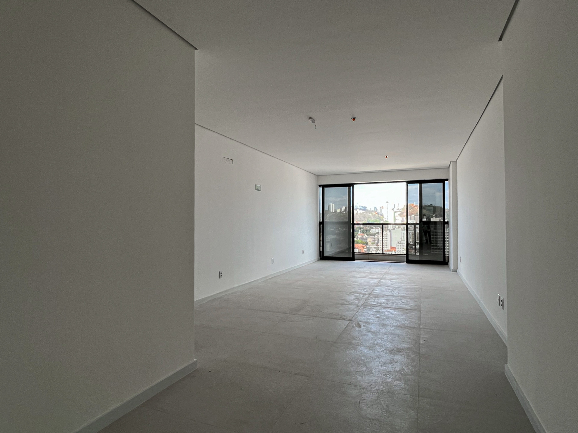 Sala, varanda e vista. Centro., foto 1