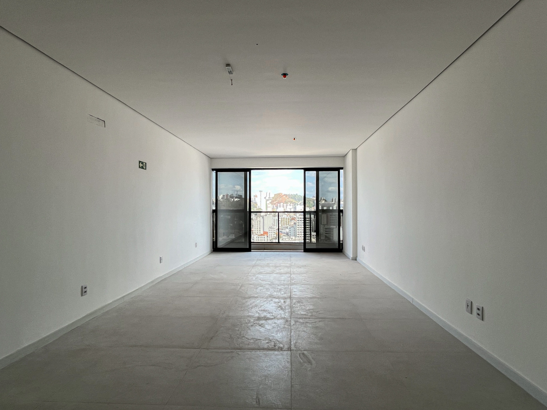 Sala, varanda e vista. Centro., foto 2