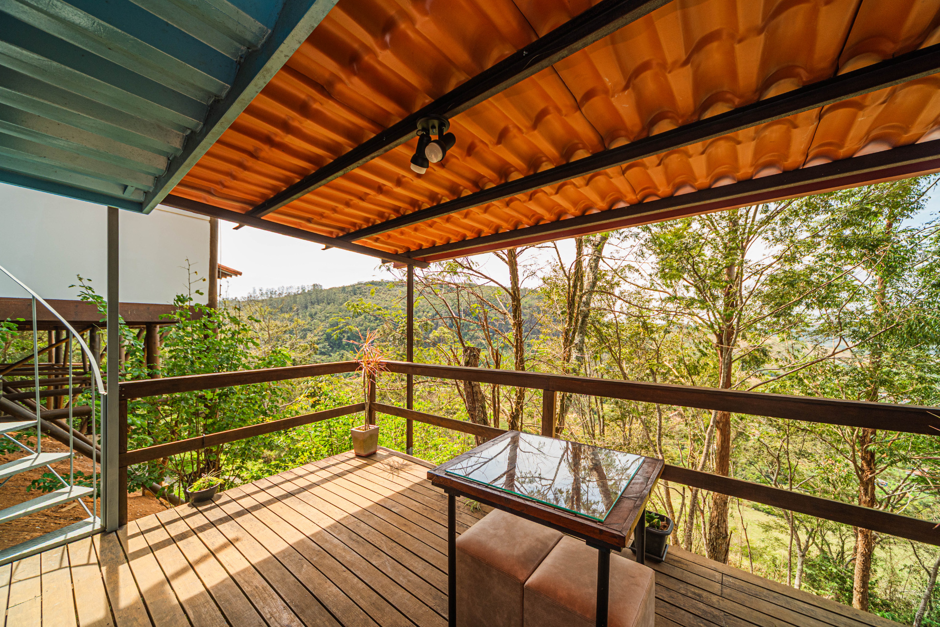 Casa em containers: dois quartos, jardim privativo, foto 11