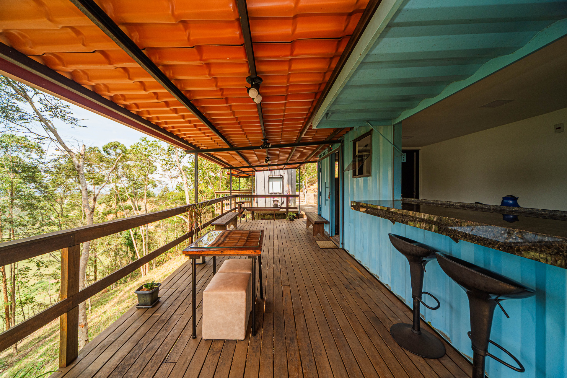 Casa em containers: dois quartos, jardim privativo, foto 12