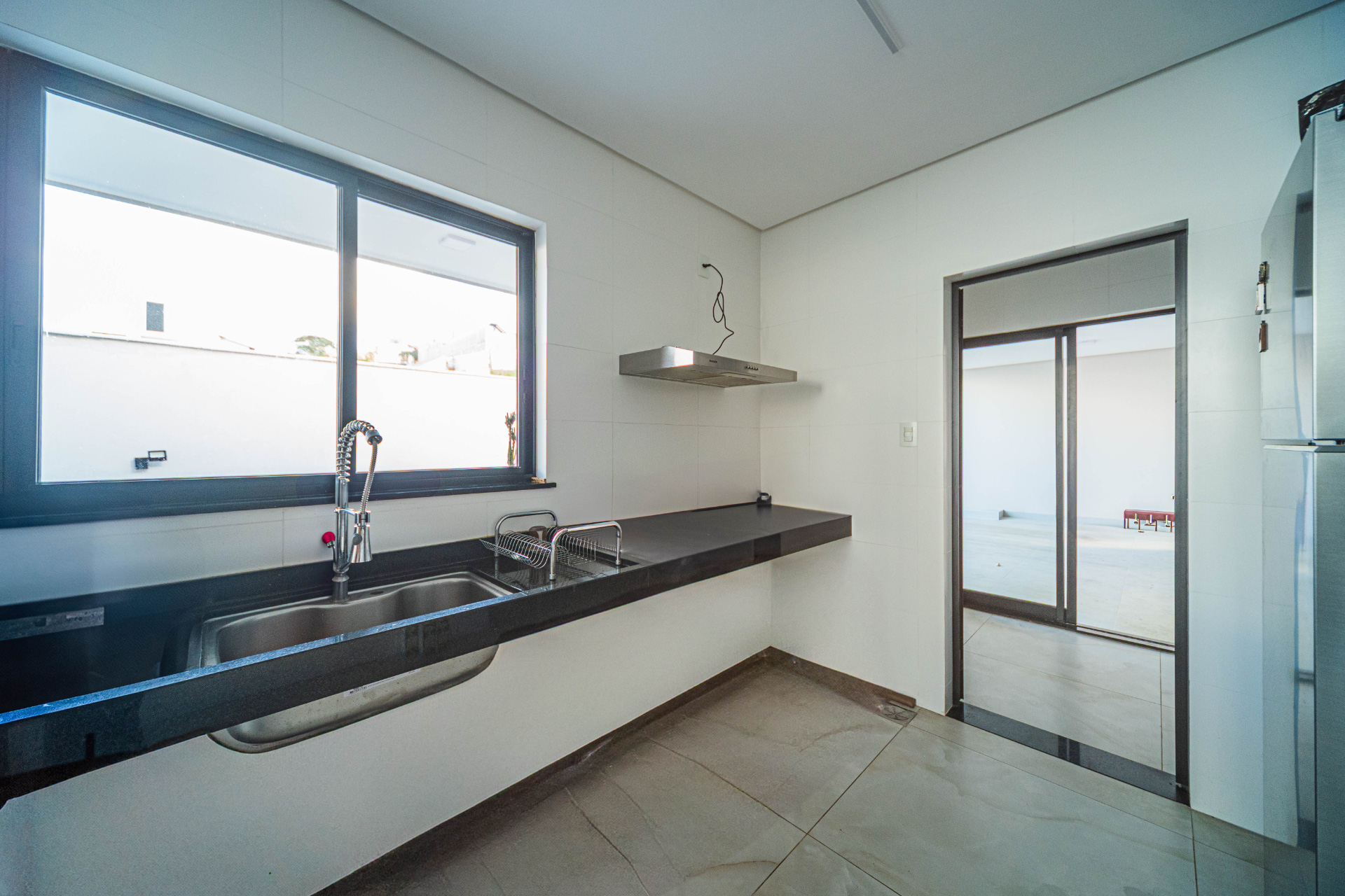 Casa linear, 3 suítes, vista livre para a serra., foto 17