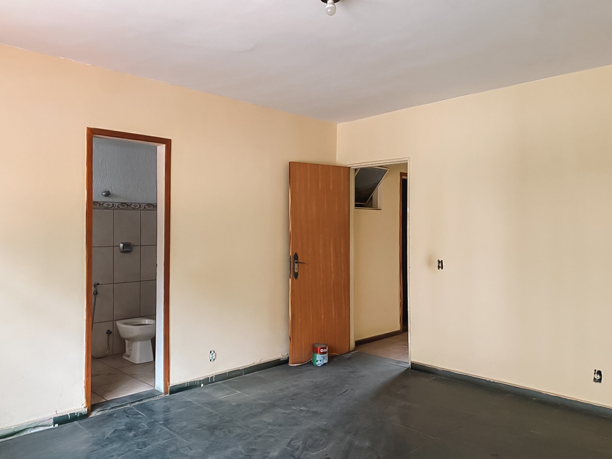 Casa no Cascatinha. Salão com lareira. 3 pavimentos., foto 15