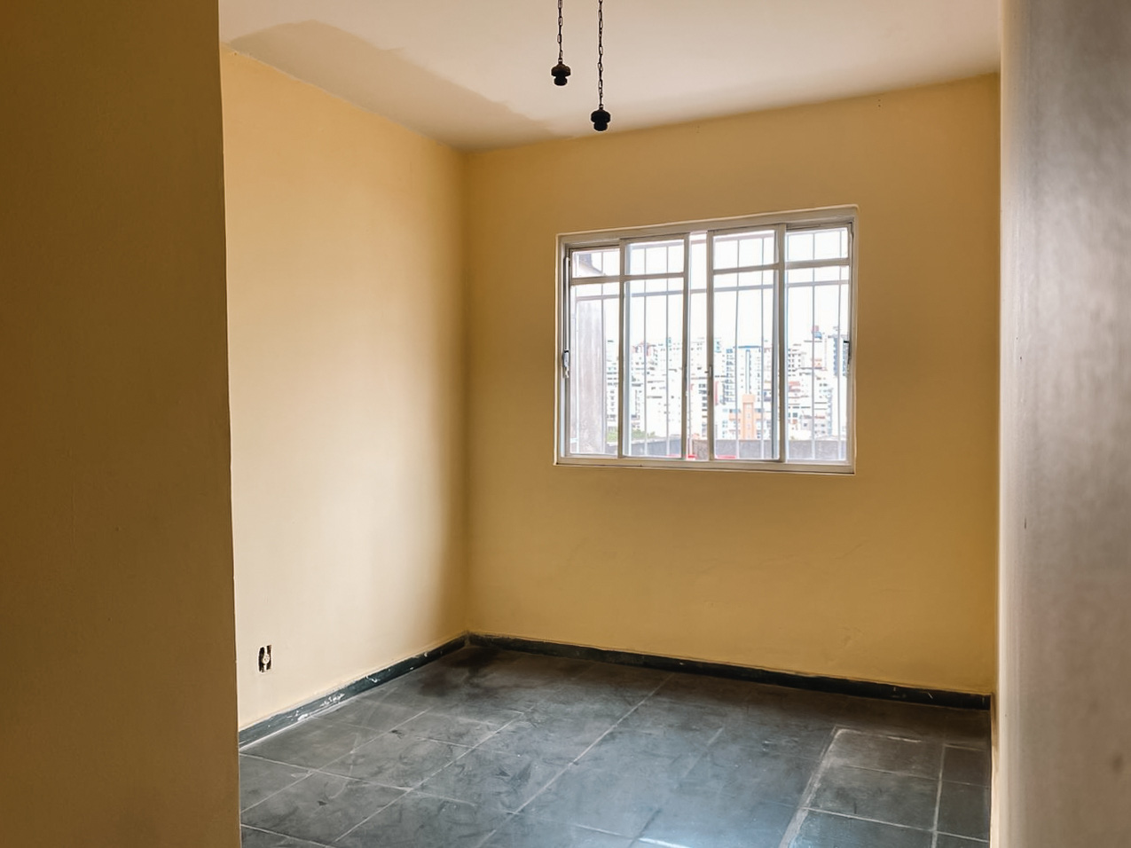 Casa no Cascatinha. Salão com lareira. 3 pavimentos., foto 11