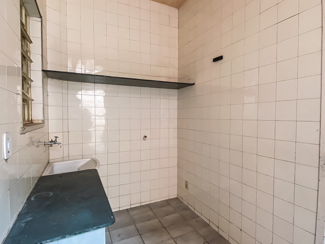 Casa no Cascatinha. Salão com lareira. 3 pavimentos., foto 8