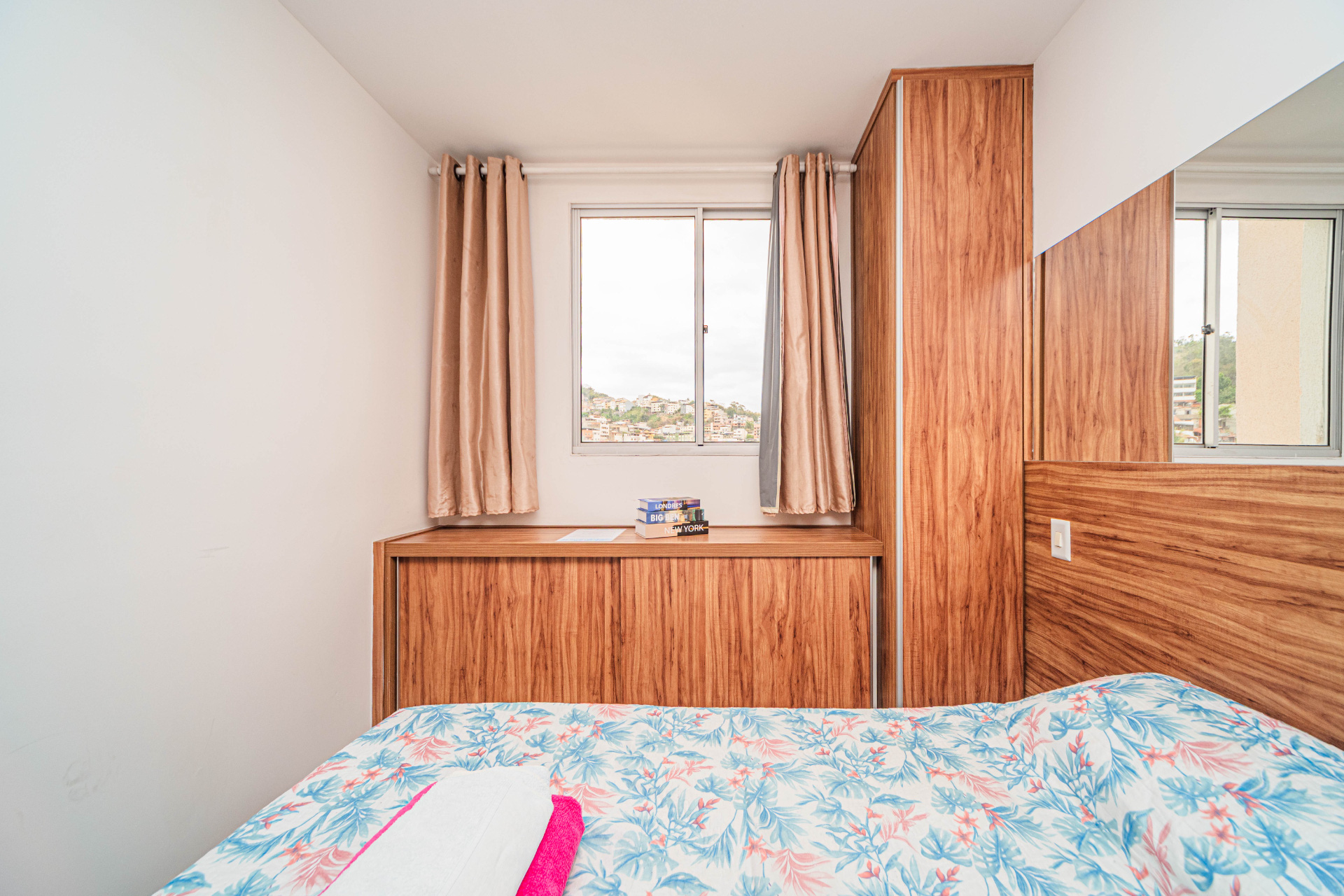 Apartamento no Democrata: 2 quartos, suíte, mobiliado, foto 9