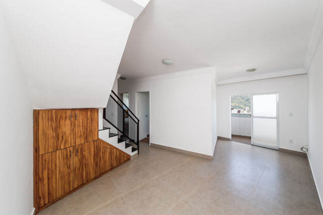 Cobertura duplex com terraço no Estrela Sul para venda e locação