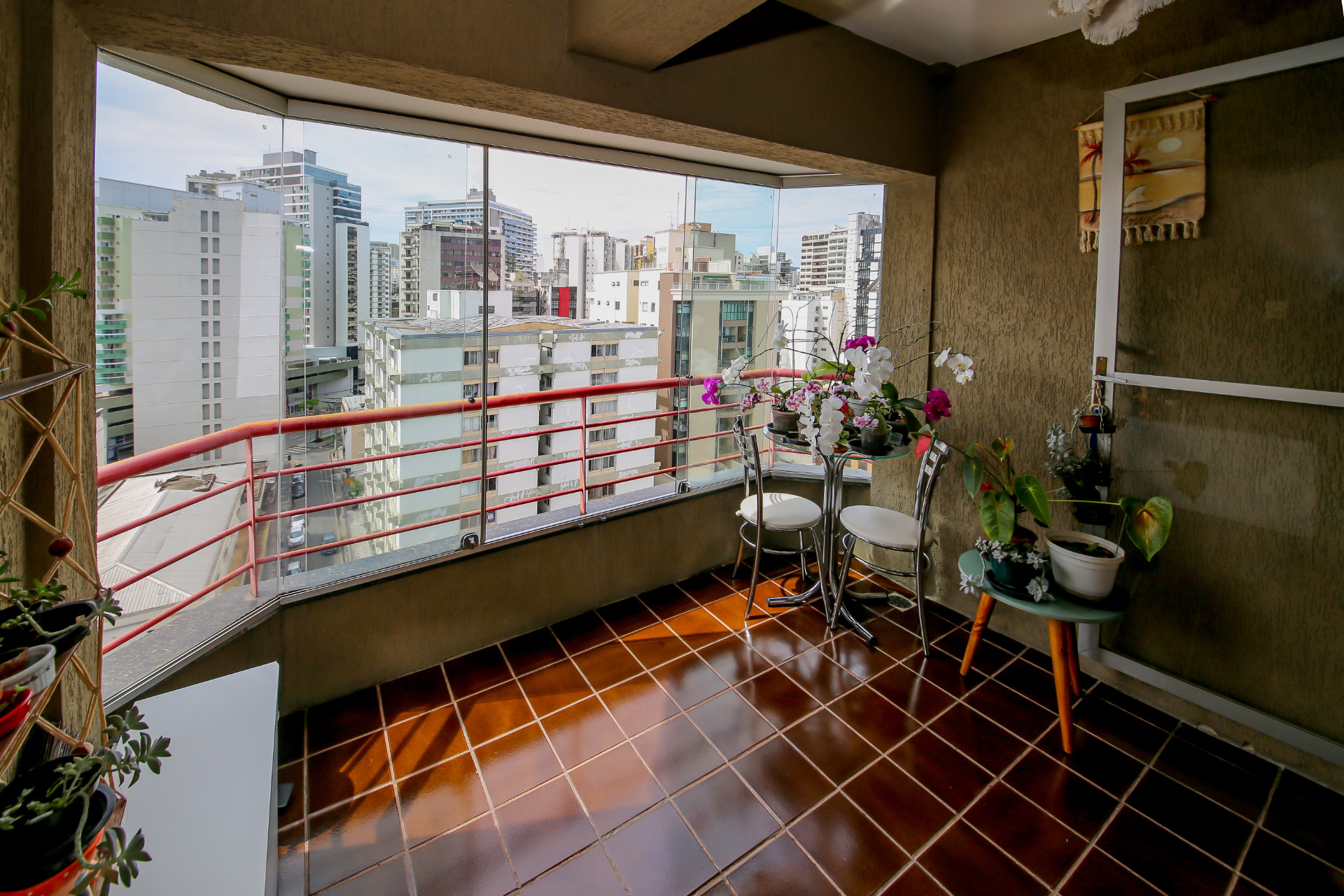 Centro: flat prático com lazer, 67m²., foto 1